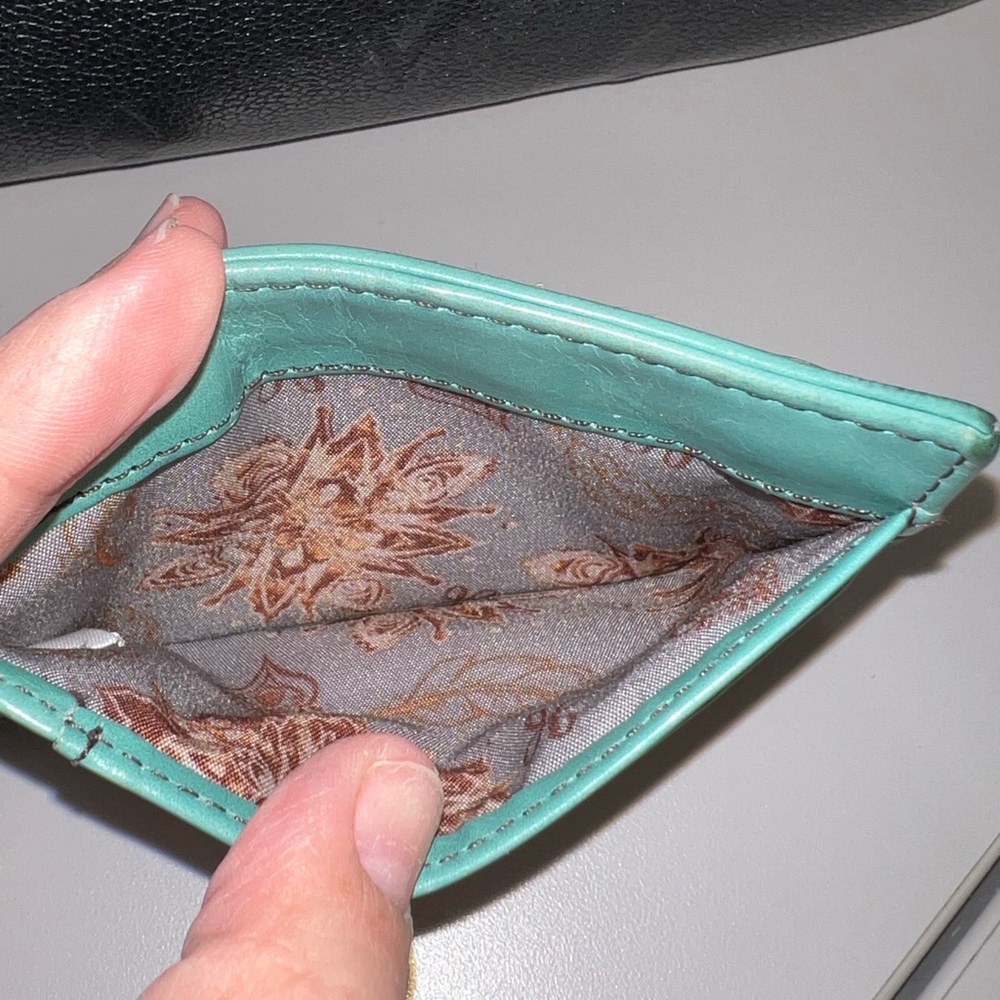HOBO Brink Turquoise Cardholder - Picture 6 of 10